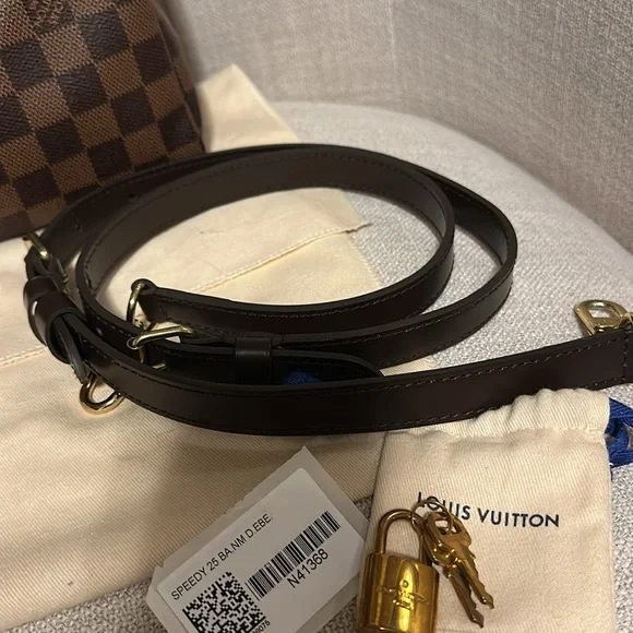 Like New Louis Vuitton Speedy Bandoulière 25 - Picture 8 of 15